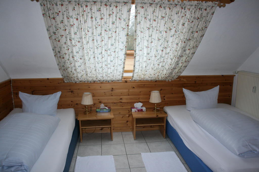 Hotel Restaurant Anna Ramstein-Miesenbach Habitación foto